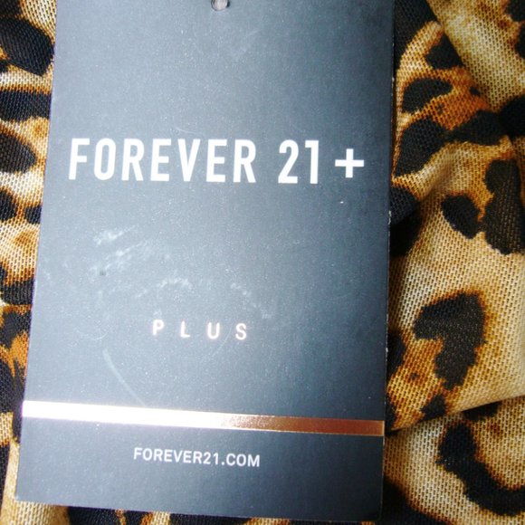 New Forever 21 Plus Leopard Print Top - Picture 5 of 5